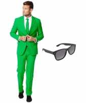 Groen heren kostuum maat 56 xxxl met gratis zonnebril